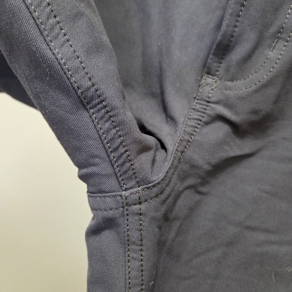 MEC Charcoal Performance Shorts Lightweight Outdoor - Picture 5 of 10